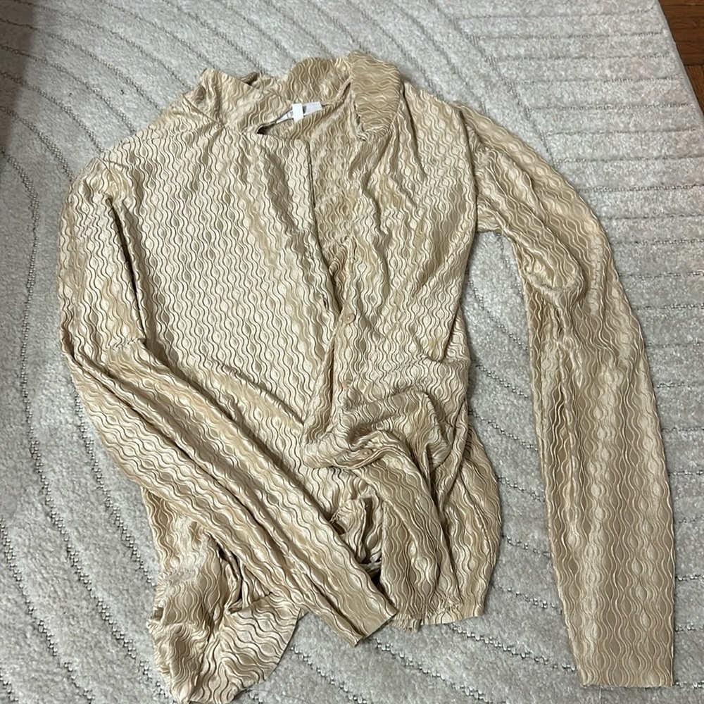 Gold long sleeve shirt